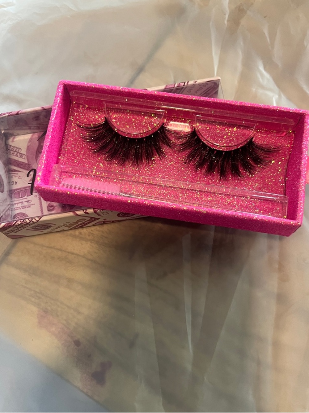 Luxurious Pink False Eyelashes - Dramatic Volume